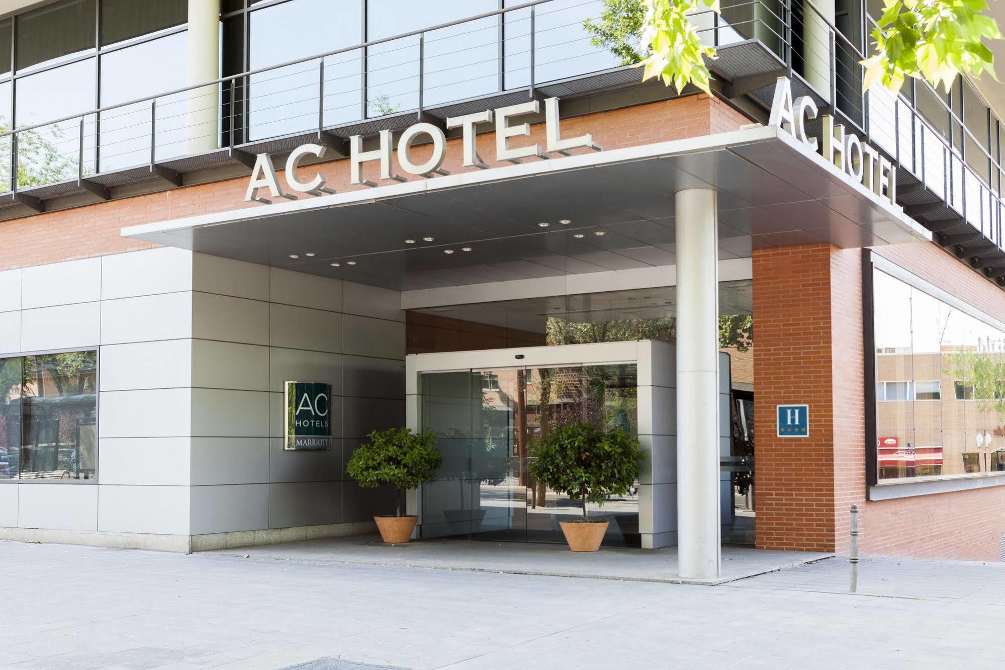 Ac Hotel Guadalajara By Marriott, Spain Экстерьер фото