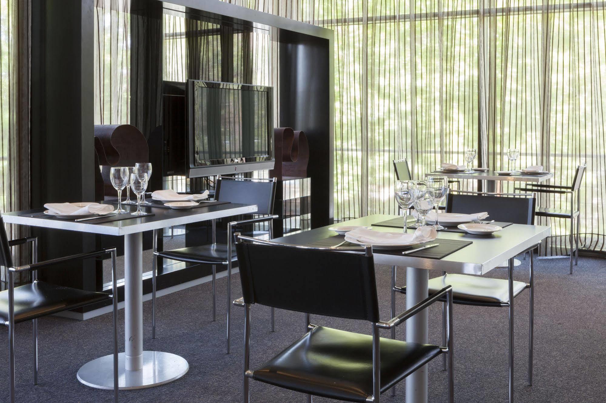 Ac Hotel Guadalajara By Marriott, Spain Экстерьер фото